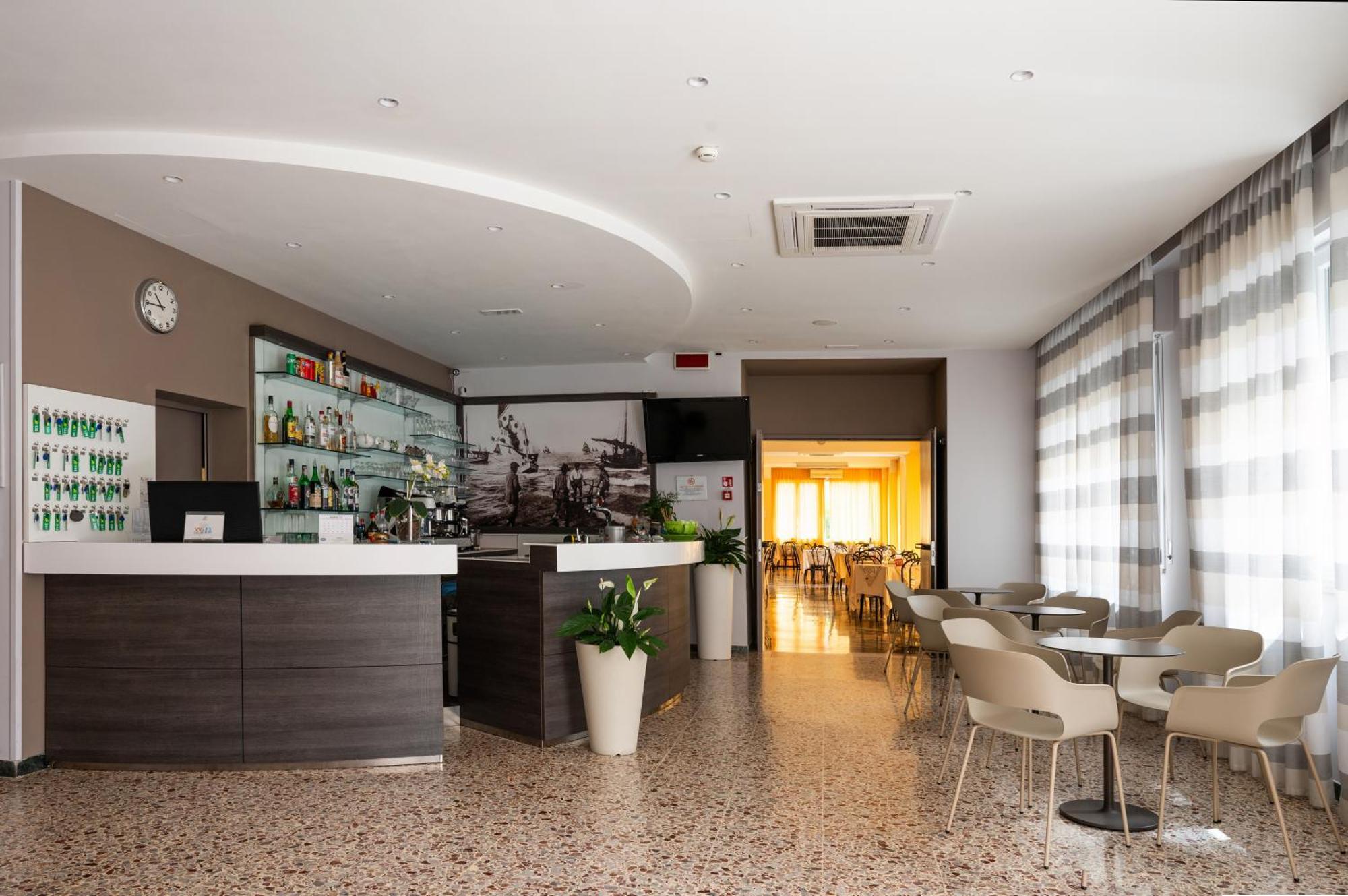 Hotel Vannini Rimini Luaran gambar