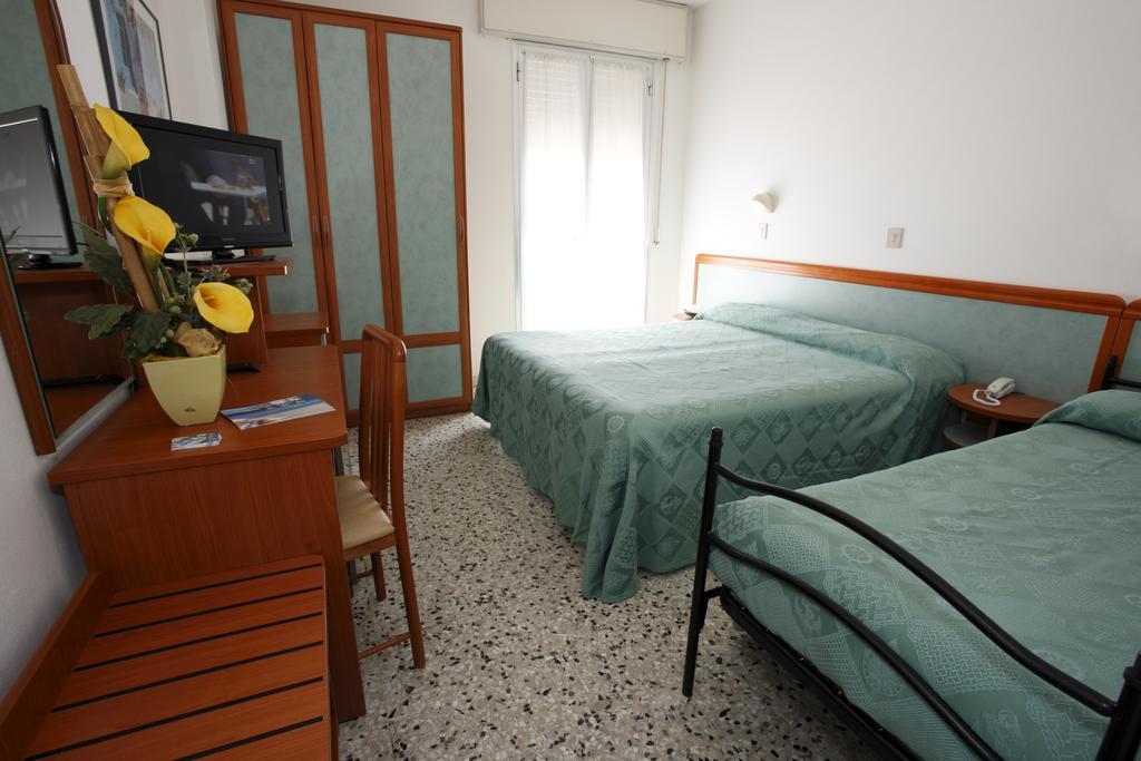 Hotel Vannini Rimini Bilik gambar